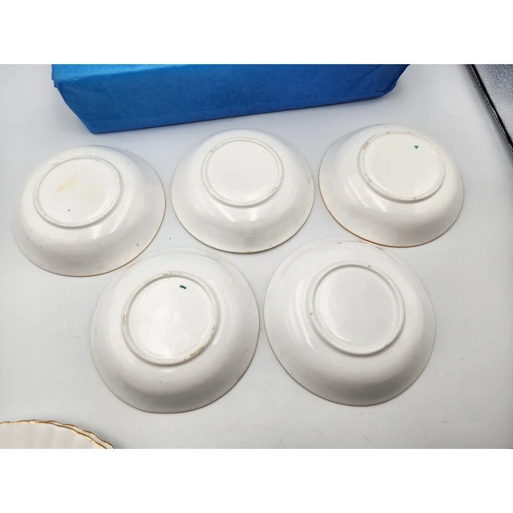 Set of 5 Chinoiserie Pagoda Bridge Small Shallow‎ Bowls Saucers Gold Rim 5.25